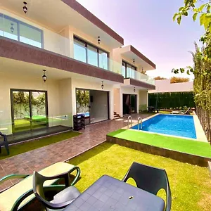 Villa Amalou Avec Piscine Famille Uniquement